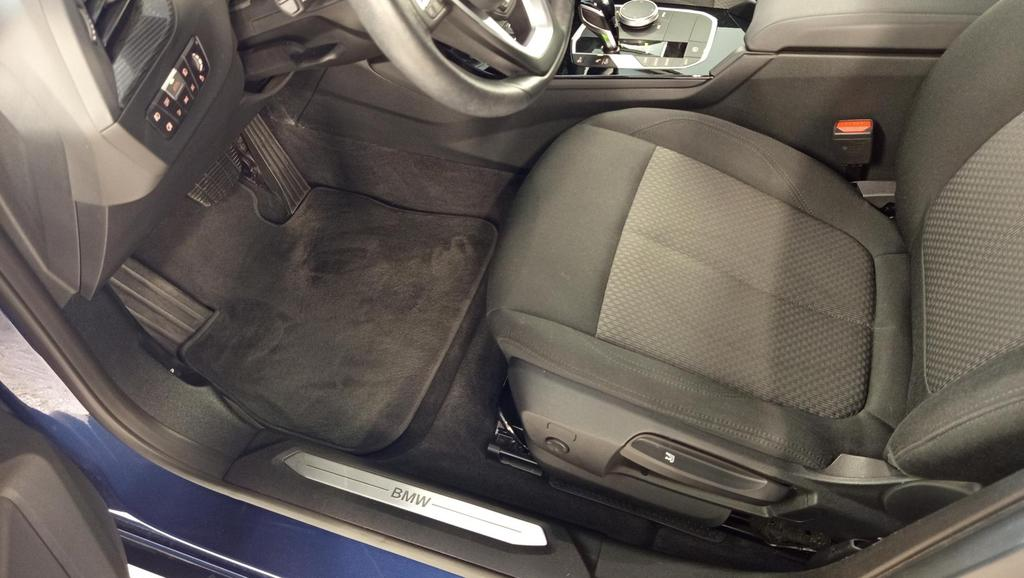 BMW_218i Gran Coupe_17254_54529.webp